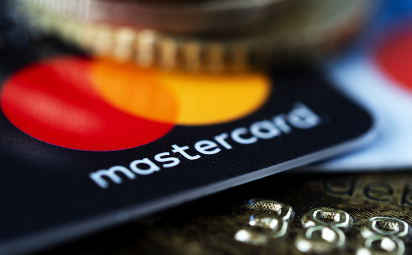 Crypto fintech teams with Mastercard