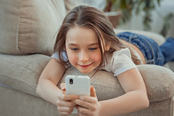 Child using smartphone